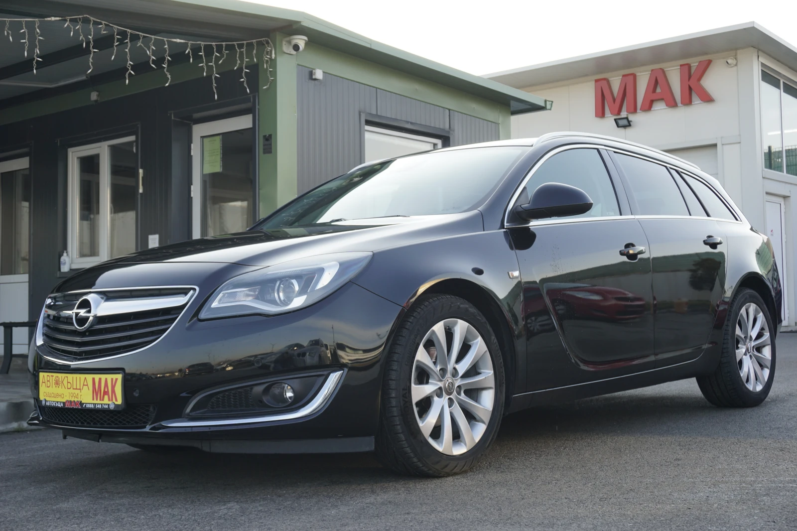 Opel Insignia 1.6/Сменени вериги/Нави/Кожа/Дигитал/Камера/BOSE - изображение 3
