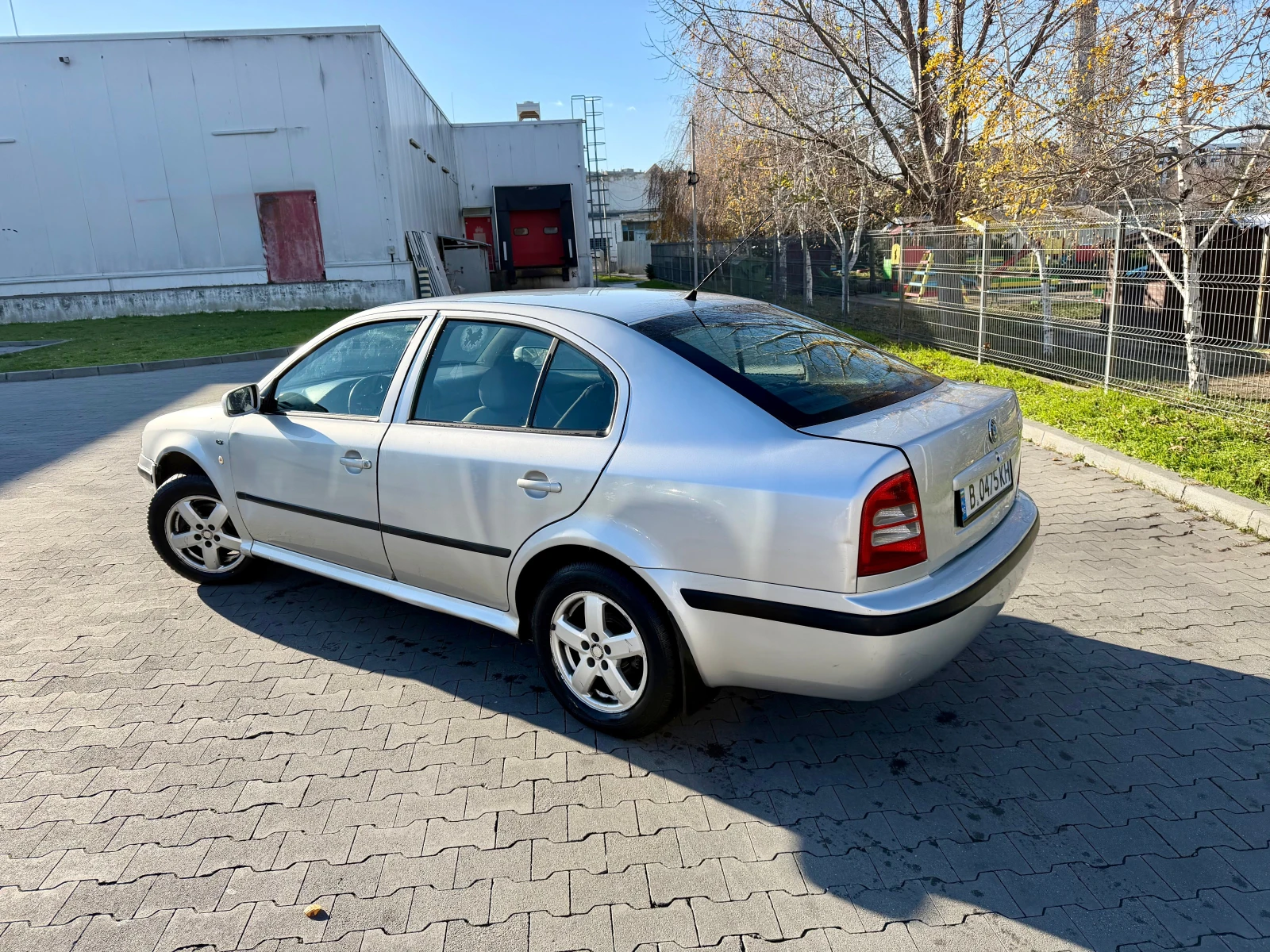 Skoda Octavia 2.0 - изображение 3