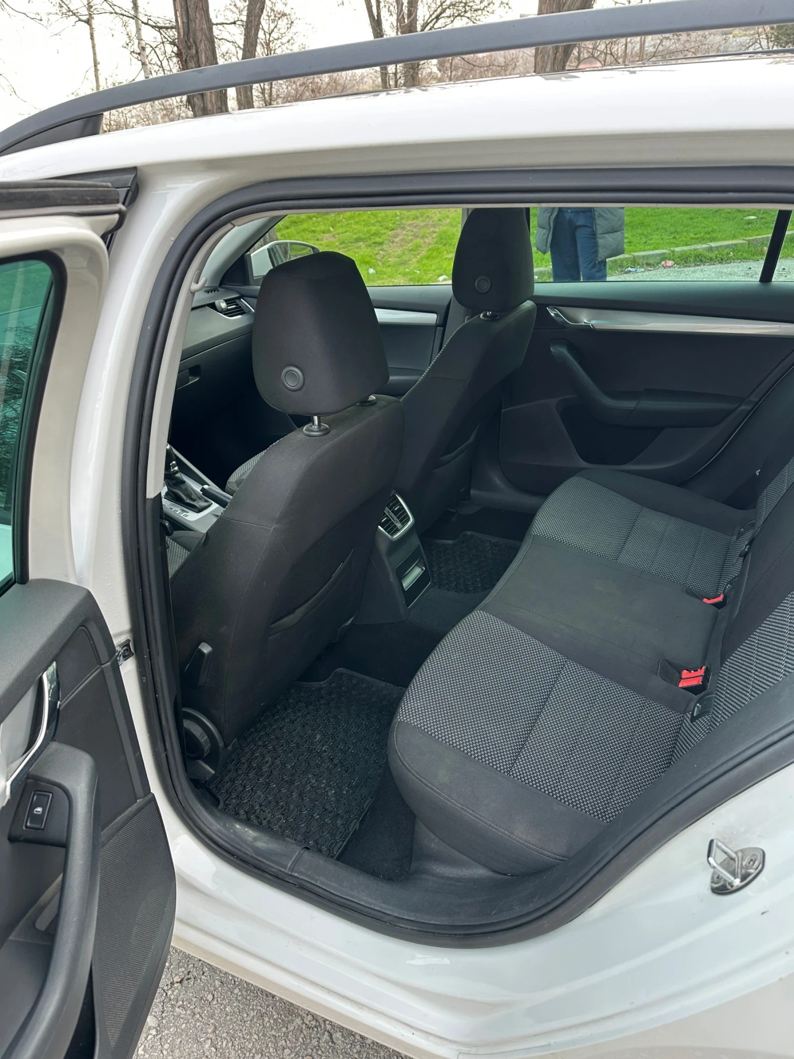 Skoda Octavia 1.6tdi - изображение 3