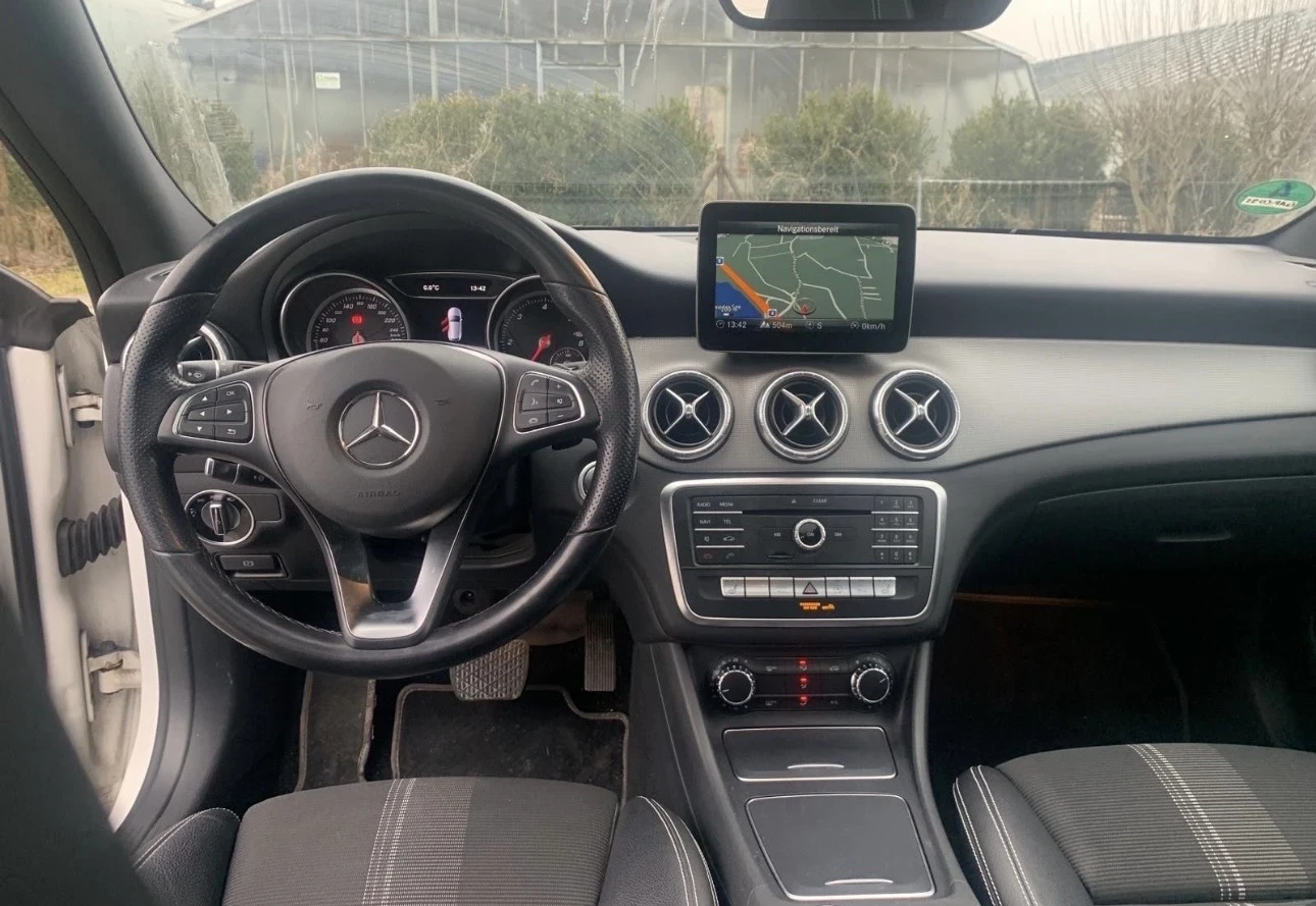 Mercedes-Benz CLA 200 2.2 Keyless Go Night-Package Печка Shooting Brake  - изображение 7