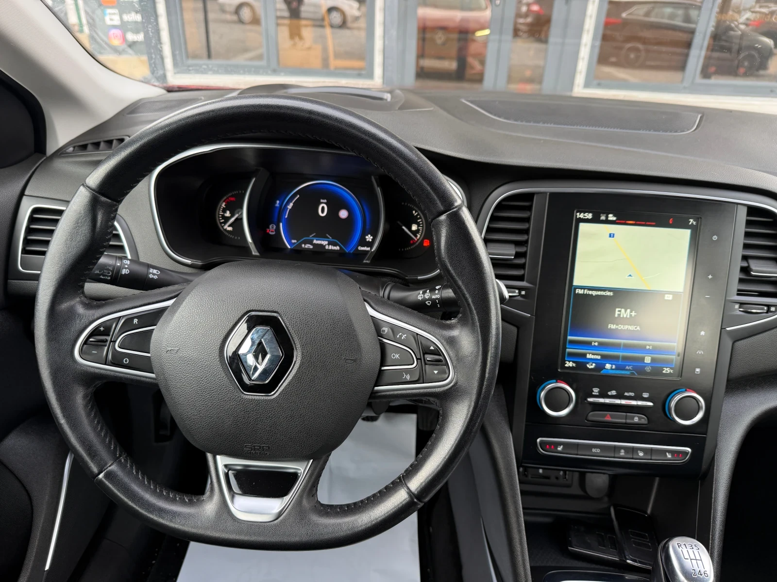 Renault Megane 1.6 DCI FULL OPTIONS - изображение 8