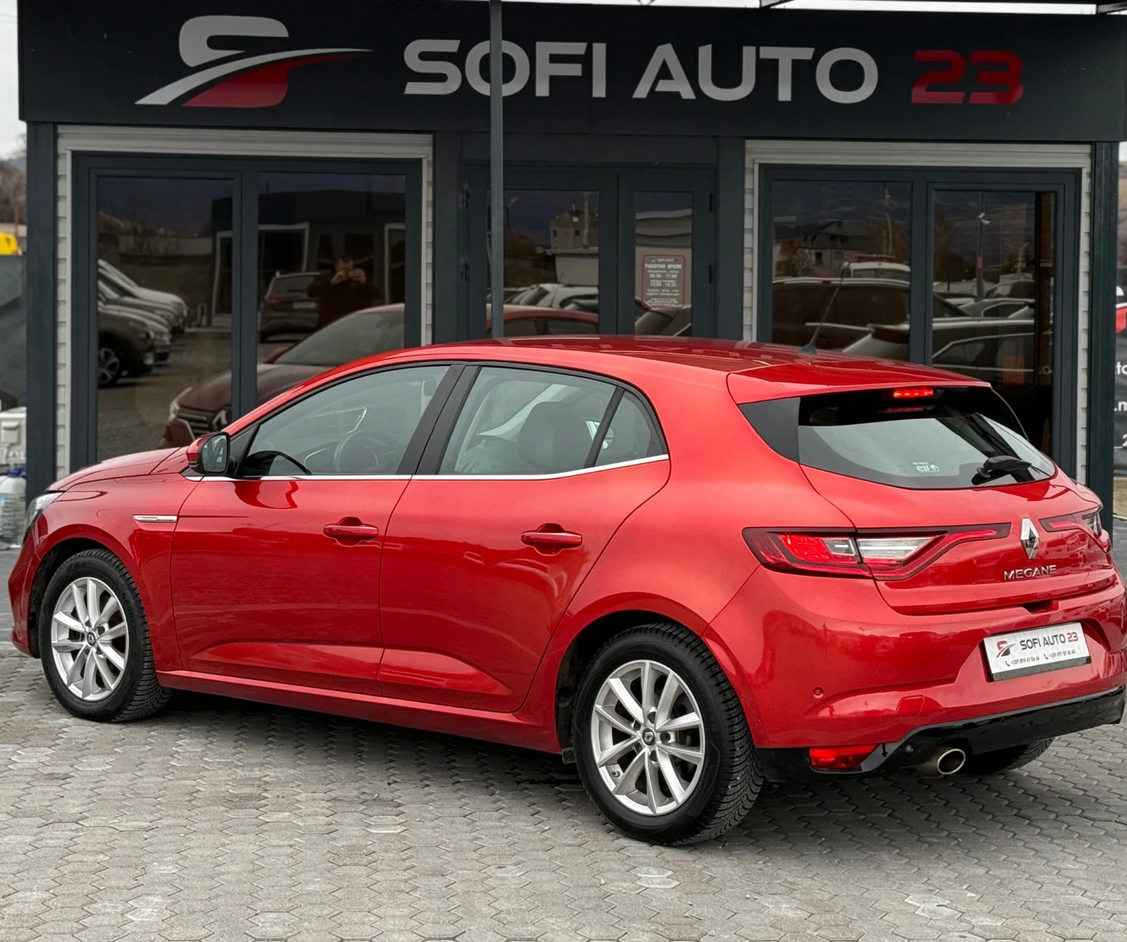 Renault Megane 1.6 DCI FULL OPTIONS - изображение 4