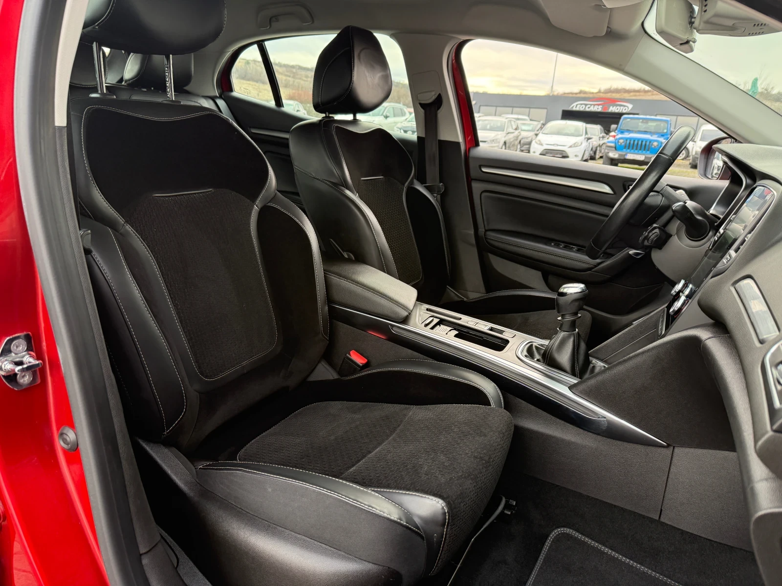 Renault Megane 1.6 DCI FULL OPTIONS - изображение 10