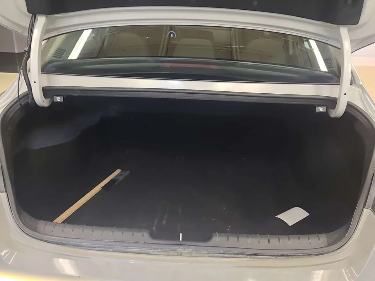 Hyundai Elantra PREFERRED  CARFAX, снимка 14 - Автомобили и джипове - 53866793