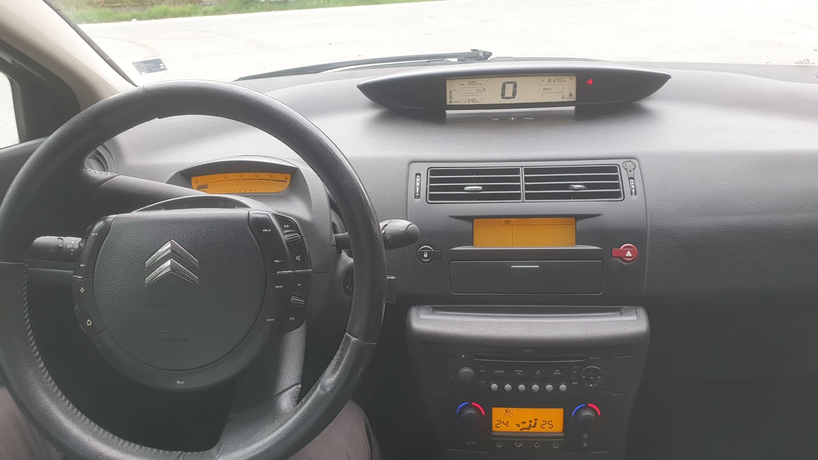 Citroen C4, снимка 9 - Автомобили и джипове - 54492645