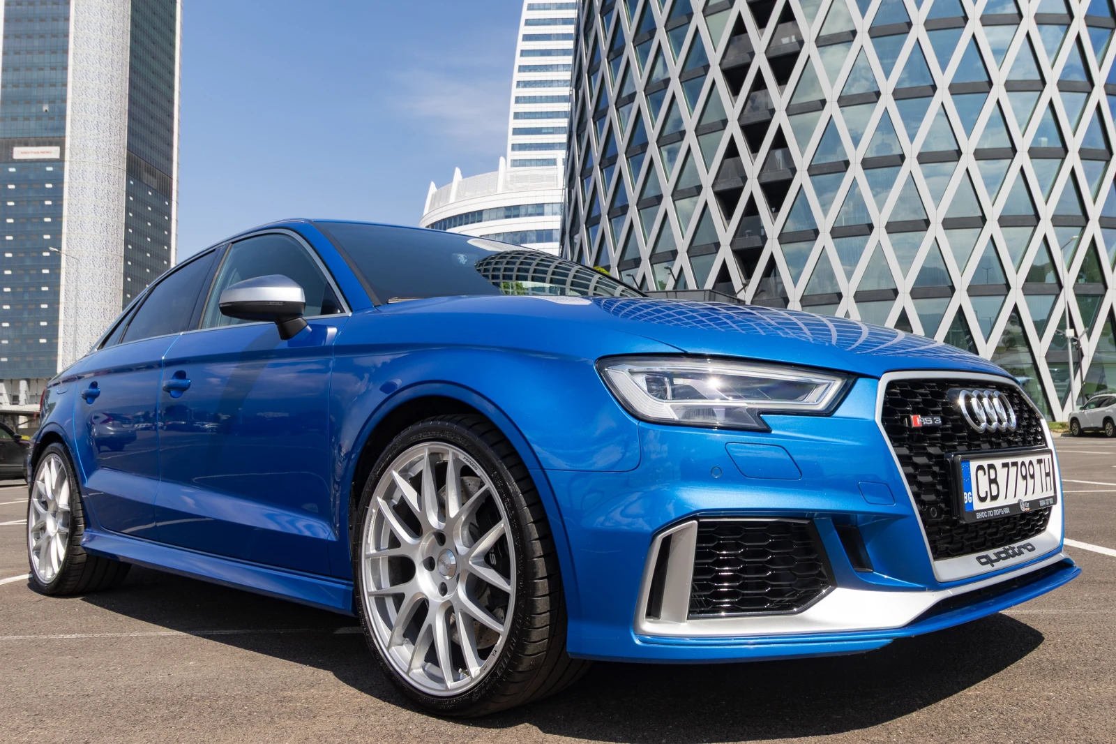 Audi Rs3 SEDAN, снимка 3 - Автомобили и джипове - 55141988