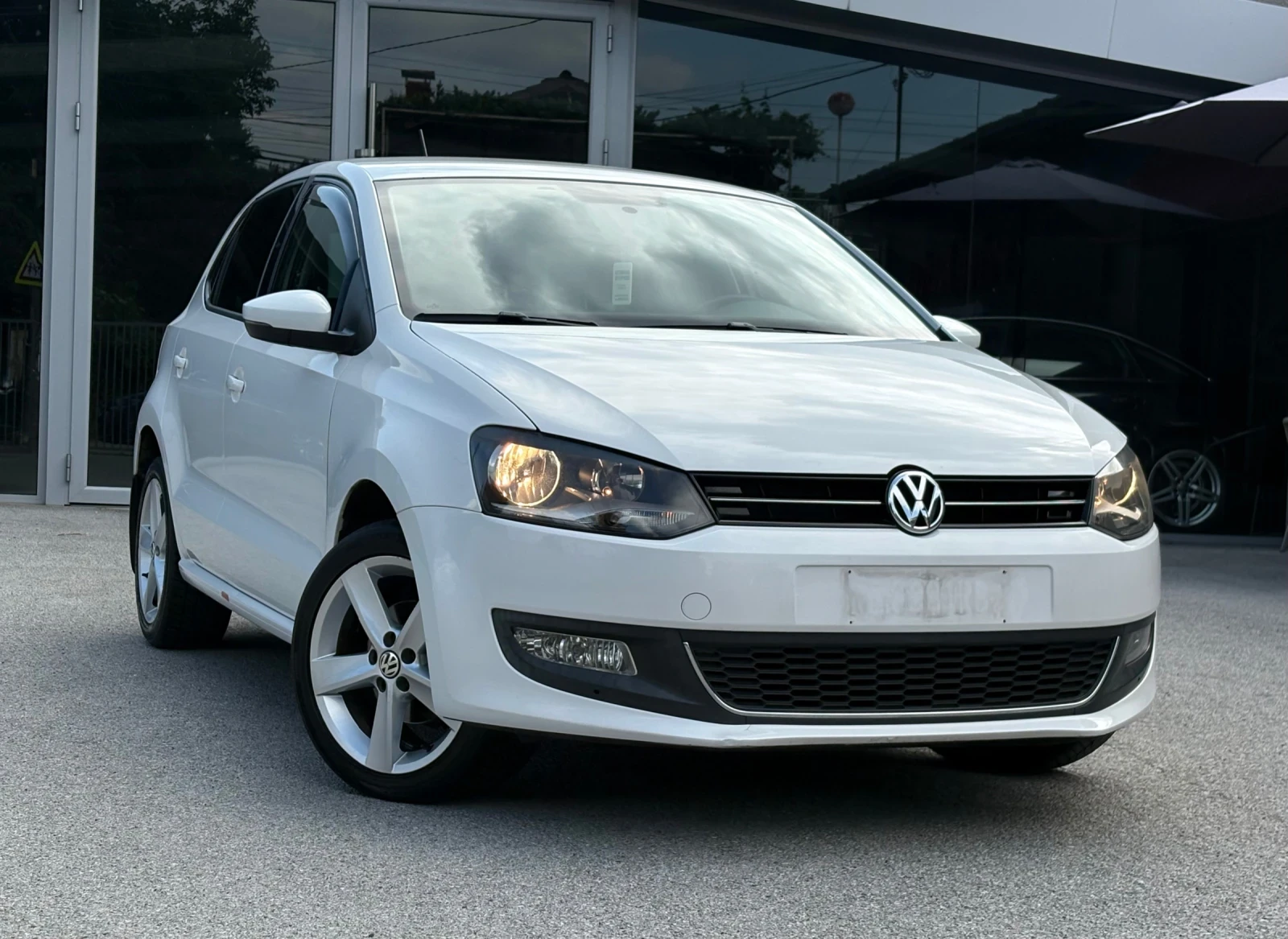 VW Polo 1.6 LPG, ФАБРИЧНА ГАЗ, НАВИГАЦИЯ