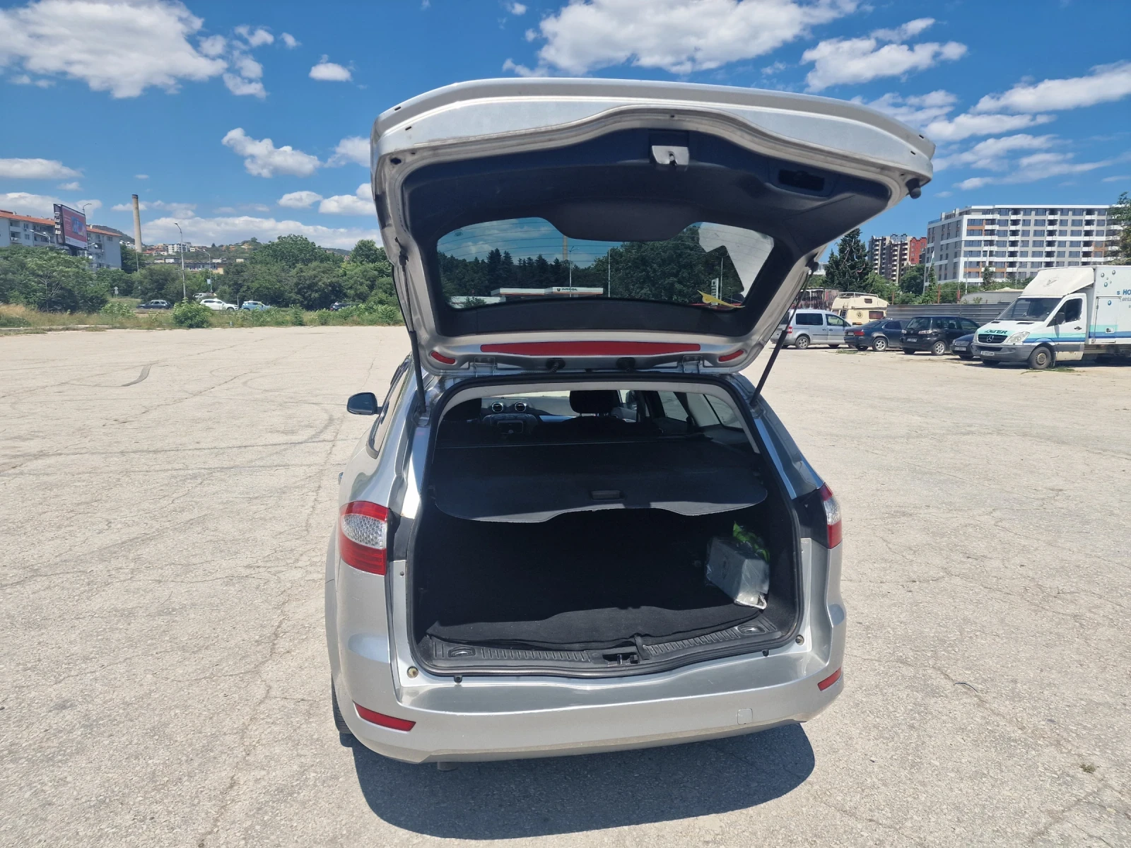 Ford Mondeo 1.8 TDCI, снимка 7 - Автомобили и джипове - 55397964