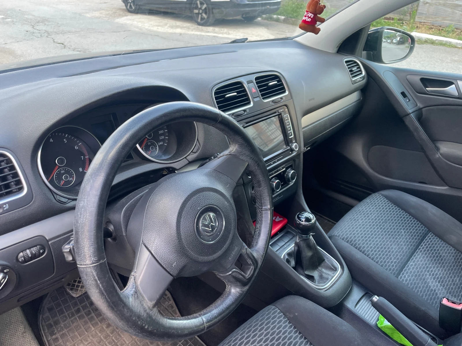 VW Golf 1.4i, снимка 11 - Автомобили и джипове - 55500047
