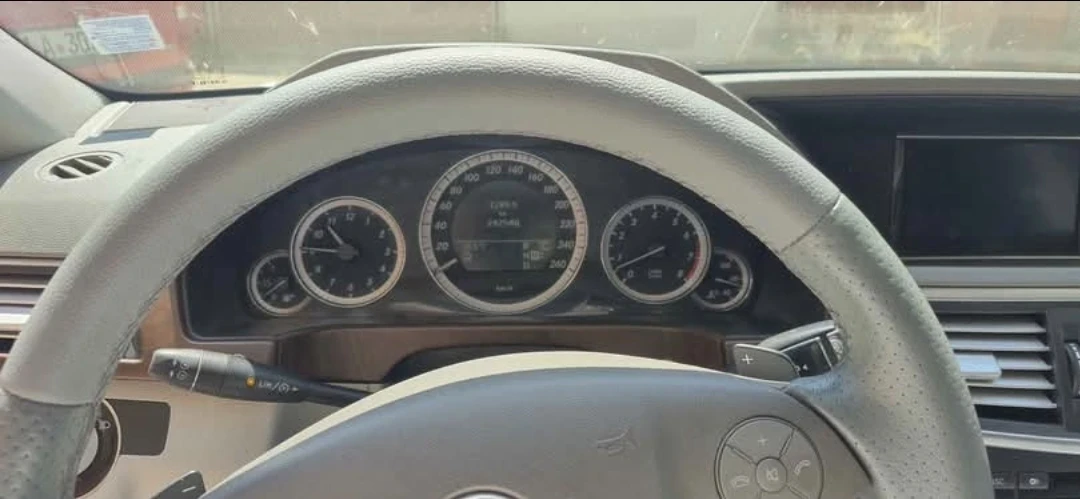 Mercedes-Benz E 350, снимка 17 - Автомобили и джипове - 55629295