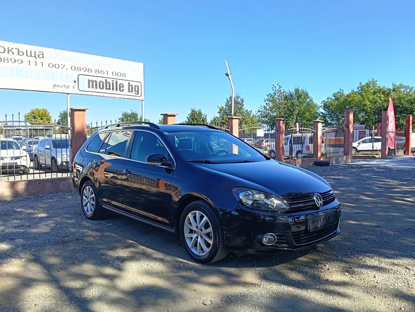 VW Golf 1.6 TDI AUTOMATIC, снимка 3 - Автомобили и джипове - 56022675