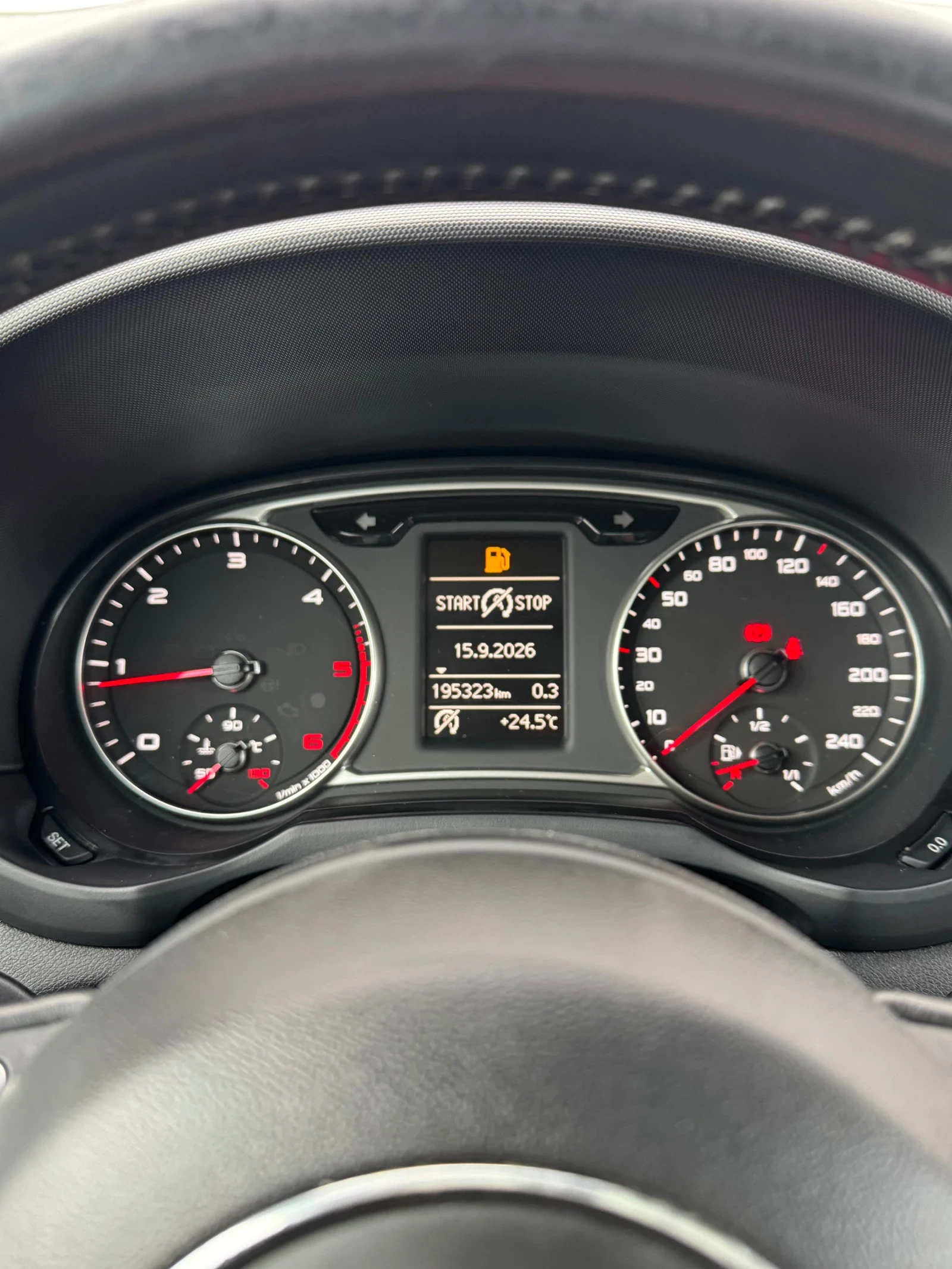 Audi A1, снимка 9 - Автомобили и джипове - 56088140