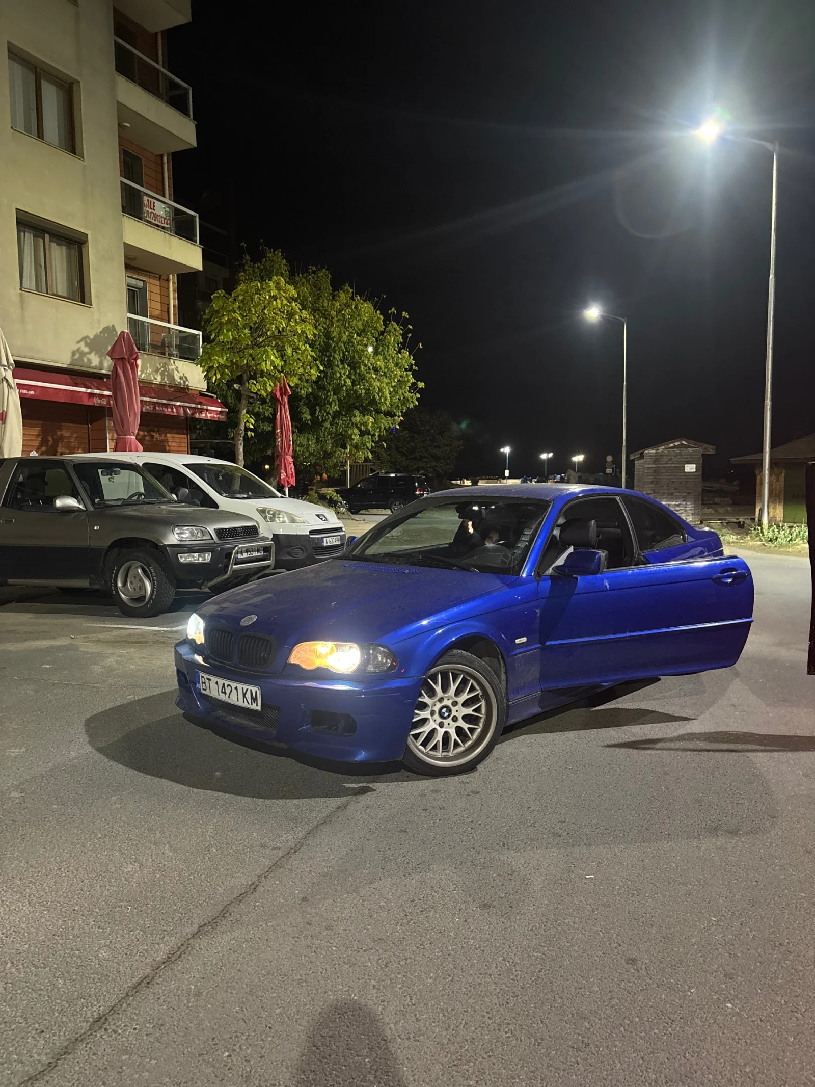 BMW 320
