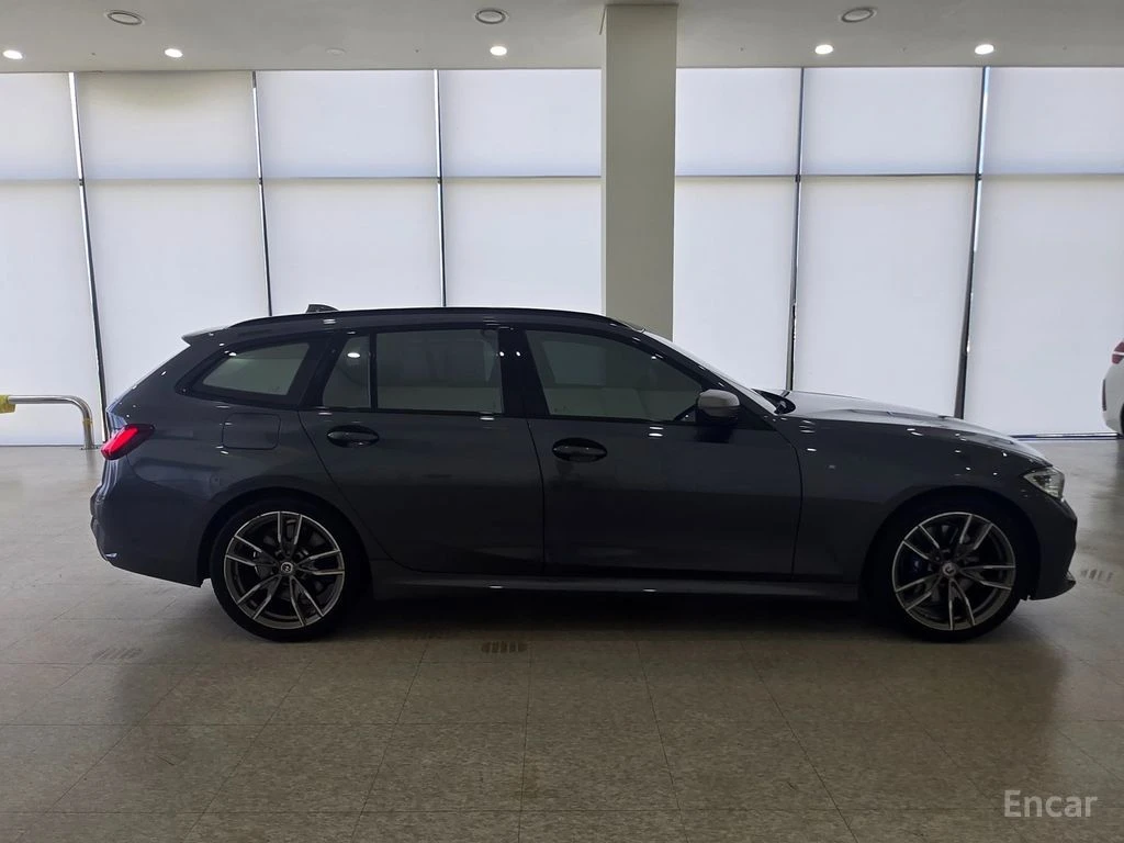 BMW 340 XDRIVE* КОМБИ* M* PERFORMANCE* ДИСТРОНИК* , снимка 4 - Автомобили и джипове - 56299860