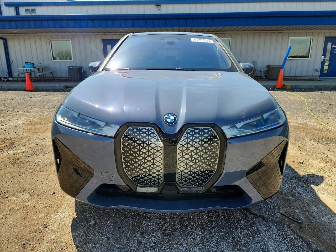 BMW iX XDRIVE50* ����* HARMAN/KARDON | Mobile.bg � ����������� 5