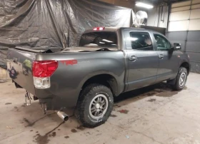 Toyota Tundra LIMITED 5.7L - 28500 лв. - 25891672 | Car24.bg