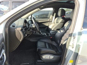 Porsche Macan T / ДИСТРОНИК / 360 /  ПАНО / ОБДУХВАНЕ - 50890 € / 99532.19 лв. - 42315111 5