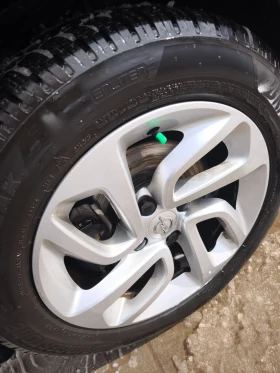 Opel Crossland X, снимка 4 - Автомобили и джипове - 53636367