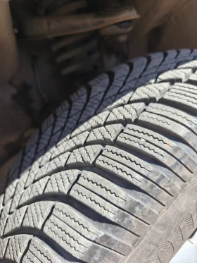 Honda Cr-v 1 - 2800 € / 5476.32 лв. - 14275881 14