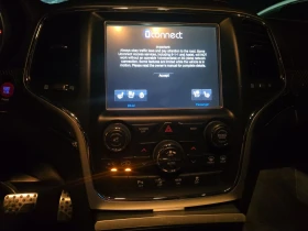 Jeep Grand cherokee SRT* 6.2* V8* ПОДГРЕВ* КАМЕРА* КЕЙЛЕС* LANE* ASSIS | Auto.bg — изображение 14