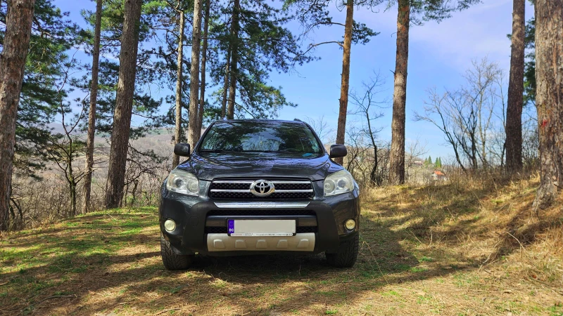 Toyota Rav4 2.0 Бензин/ГАЗ, снимка 1 - Автомобили и джипове - 49590104