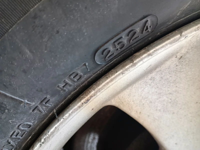 Mitsubishi Outlander 2.4 i na chasti, снимка 10 - Автомобили и джипове - 50484460