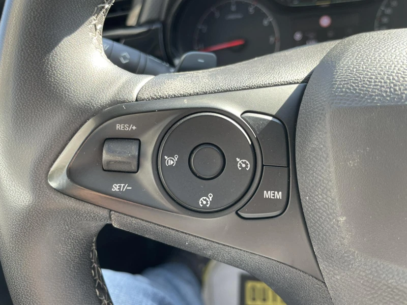 Opel Corsa 1.2 100hp EDITION + 10" MEDIA, снимка 13 - Автомобили и джипове - 51217832