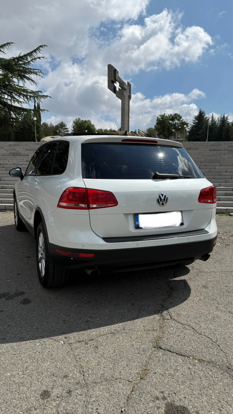 VW Touareg 3.0 TDI, снимка 7 - Автомобили и джипове - 52530470