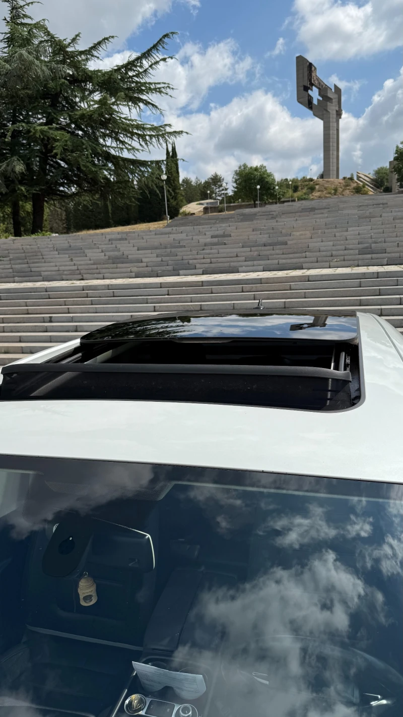 VW Touareg 3.0 TDI, снимка 3 - Автомобили и джипове - 52530470