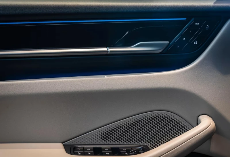 Porsche Macan NEW /CAMERA/, снимка 6 - Автомобили и джипове - 51524143