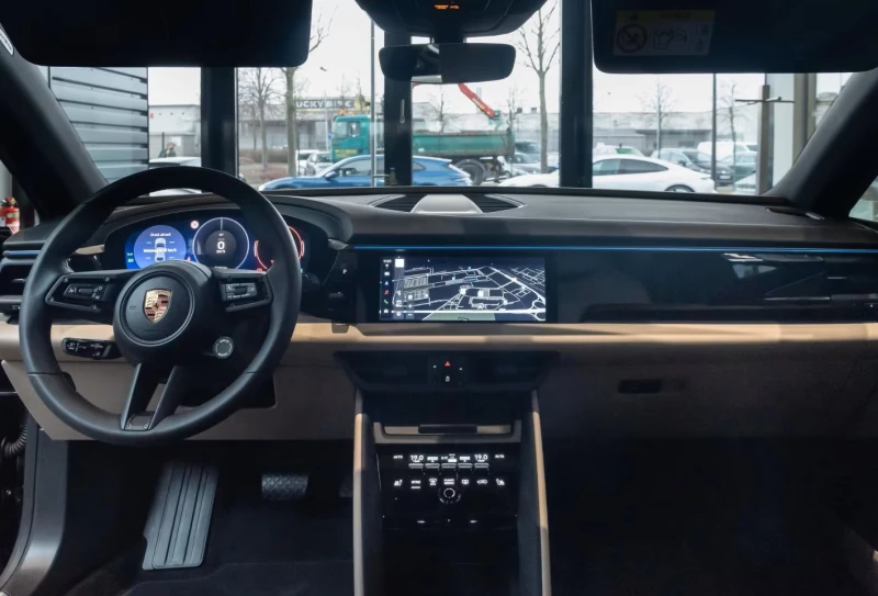 Porsche Macan NEW /CAMERA/, снимка 11 - Автомобили и джипове - 51524143