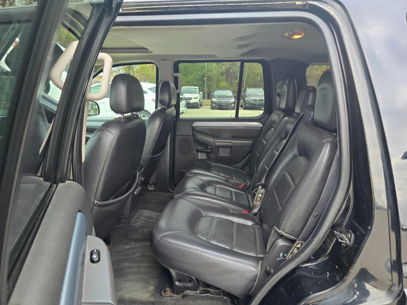 Ford Explorer 4.6, V8, Бензин-Газ, 242к.с., 7 места!, снимка 10 - Автомобили и джипове - 52387136