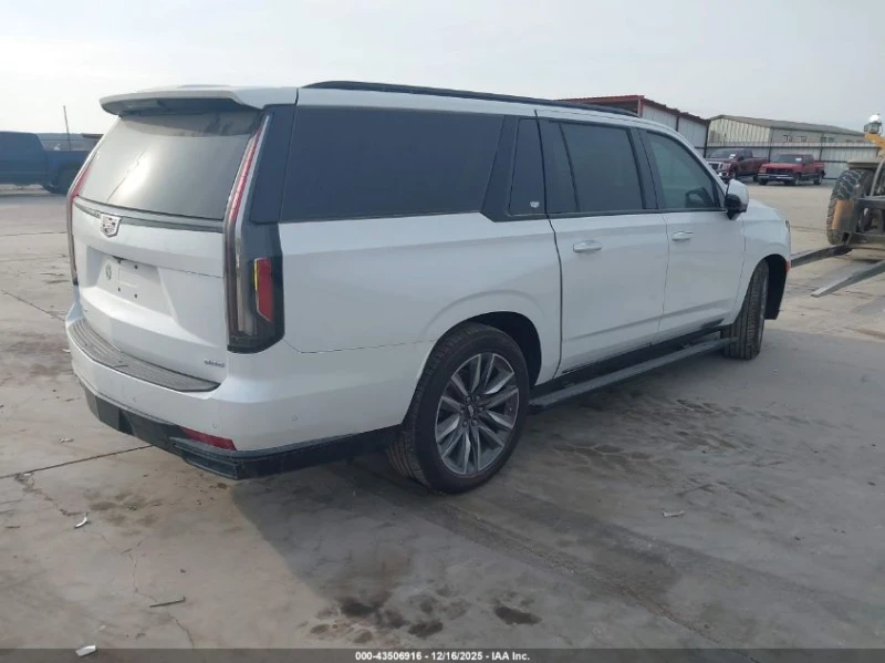 Cadillac Escalade 6.2L V-8 DI, VVT, 420HP 4X4 Drive, снимка 11 - Автомобили и джипове - 52886137