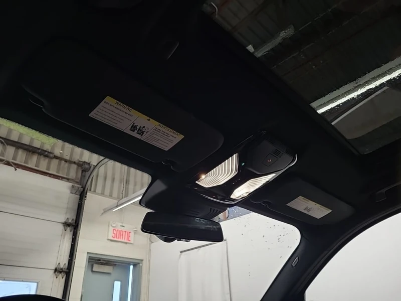 BMW X3 2022 XDRIVE30E * CARFAX * БЕЗ ПЪРВОНАЧАЛНА ВНОСКА, снимка 12 - Автомобили и джипове - 52901119