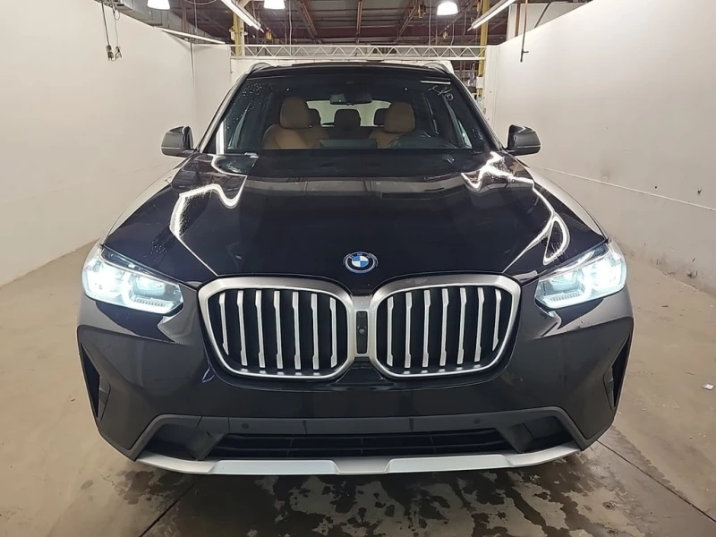 BMW X3 2022 XDRIVE30E * CARFAX * БЕЗ ПЪРВОНАЧАЛНА ВНОСКА, снимка 2 - Автомобили и джипове - 52901119