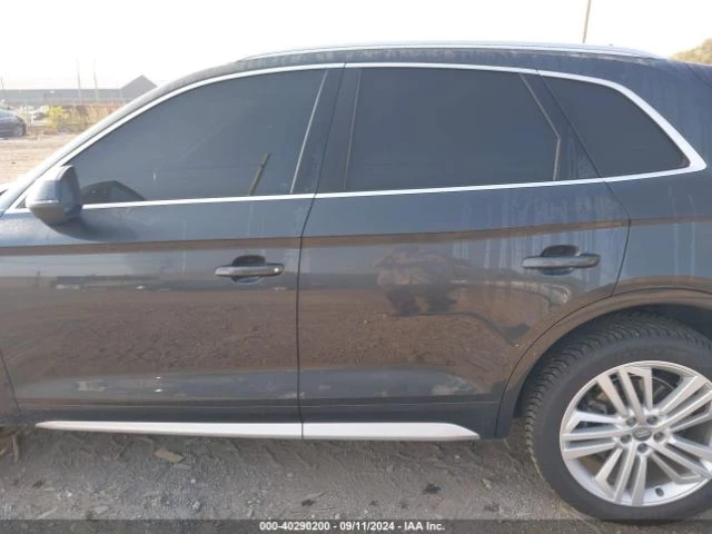 Audi Q5 PREMIUM, снимка 6 - Автомобили и джипове - 47703789