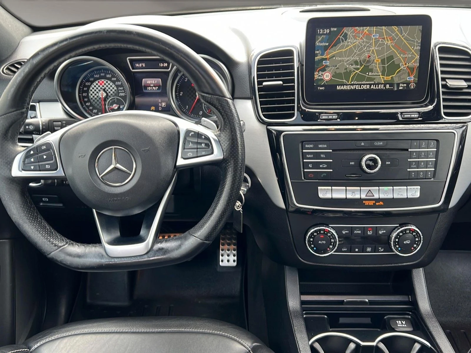 Mercedes-Benz GLE 350 258HP/AMG-PACK/NAVI/PANO/CAM/033b - изображение 10