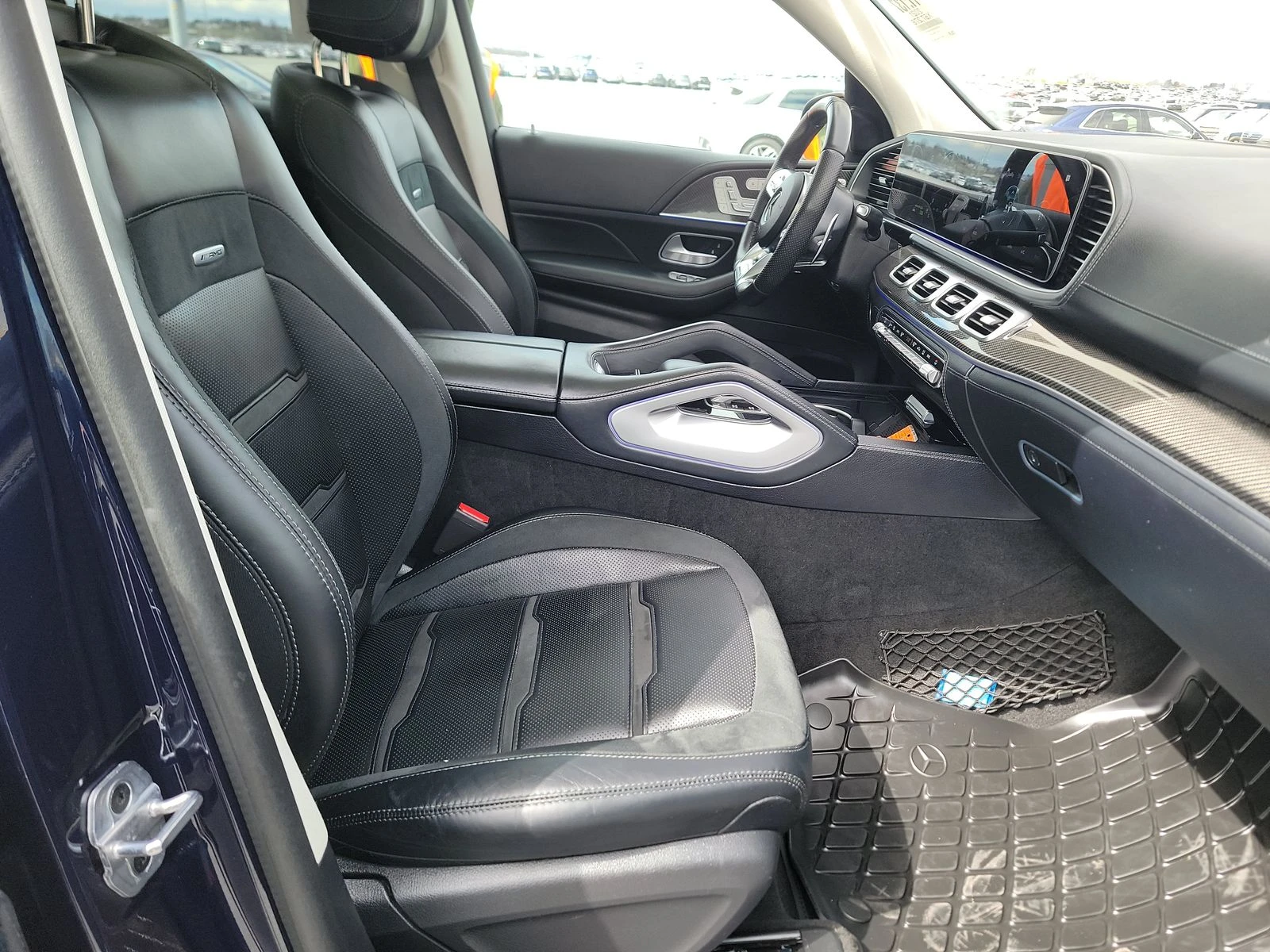 Mercedes-Benz GLE 53 4MATIC   М. ТОЧКА * BURMESTER * ПОДГРЕВ * KEYLESS * LED  - изображение 9