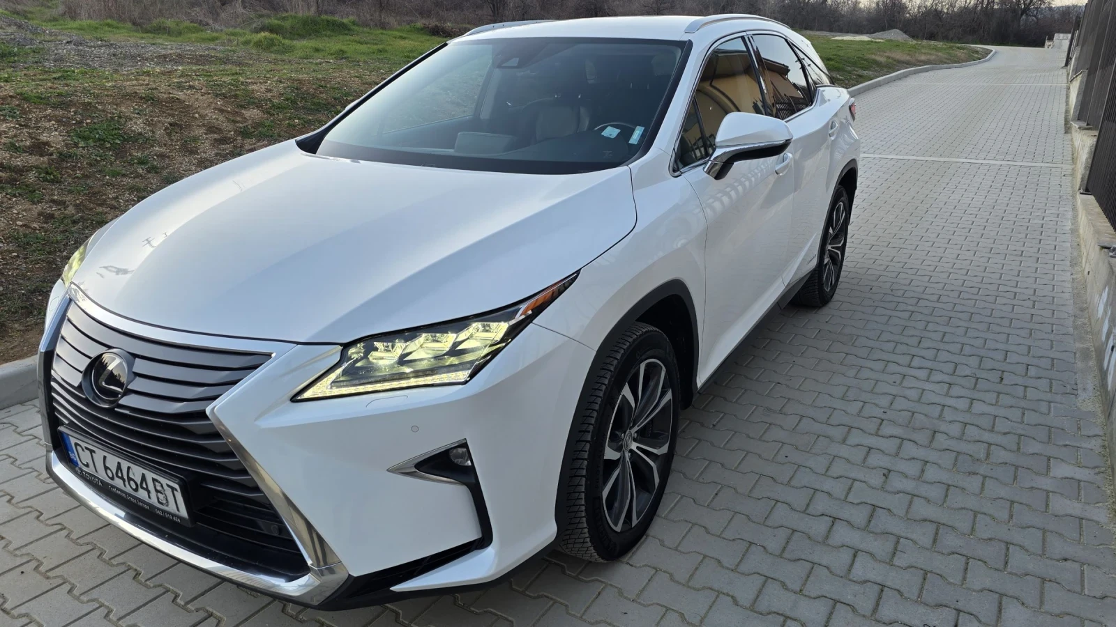 Lexus RX 450h �������� �� 40 250 ��. � 12 ���. �������� | Mobile.bg � ����������� 1