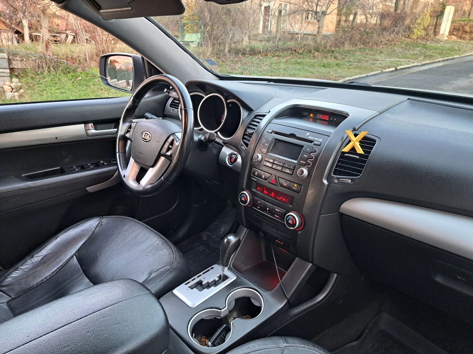 Kia Sorento, снимка 6 - Автомобили и джипове - 53715589