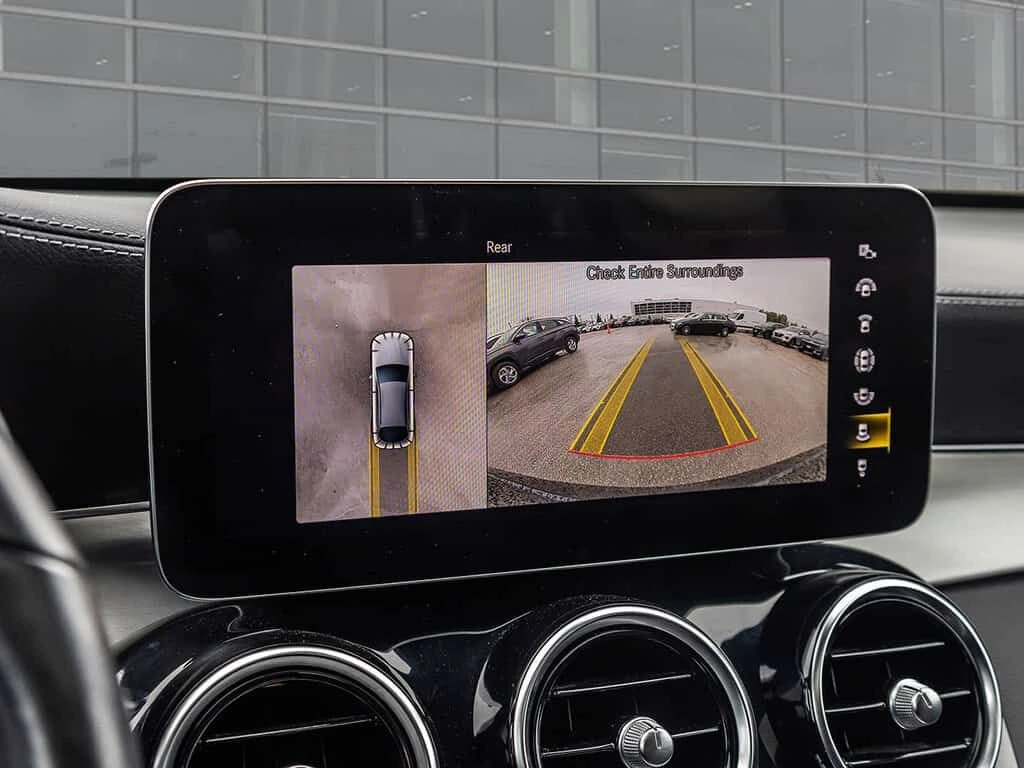 Mercedes-Benz GLC * 300 4Matic Coupe | Burmester Audio | Navi | Load, снимка 12 - Автомобили и джипове - 53866489