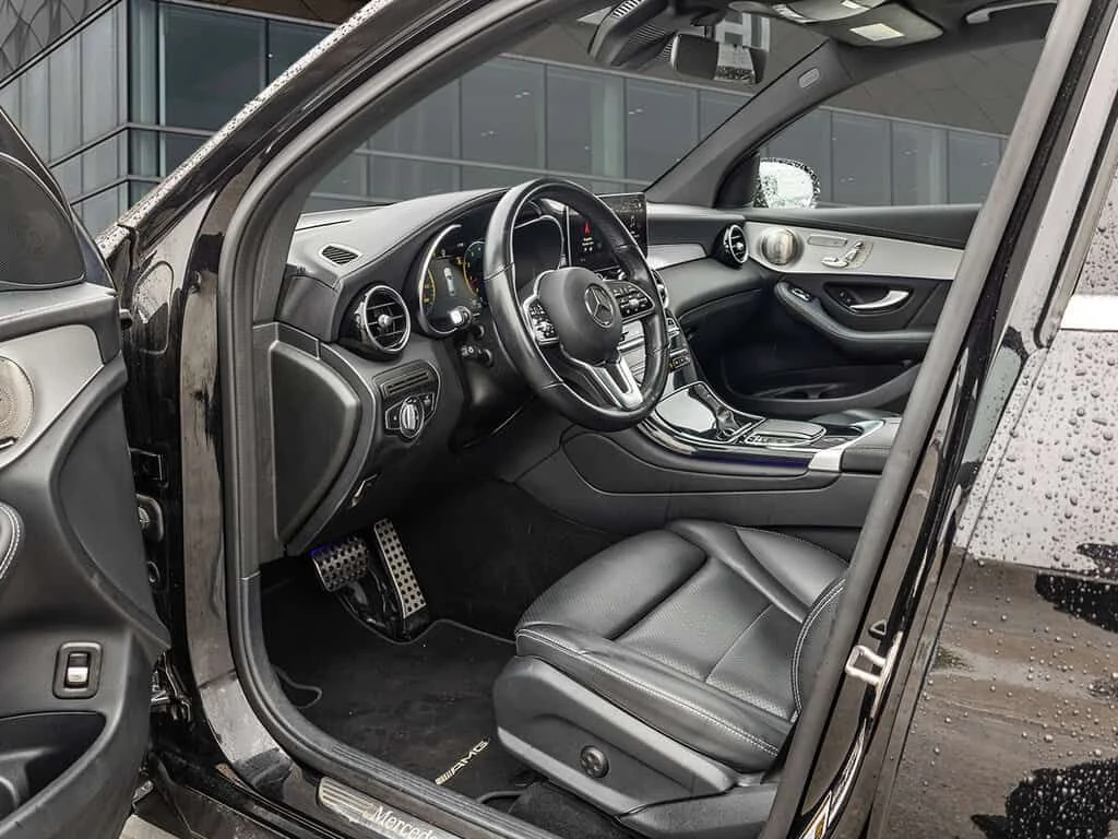 Mercedes-Benz GLC * 300 4Matic Coupe | Burmester Audio | Navi | Load, снимка 7 - Автомобили и джипове - 53866489