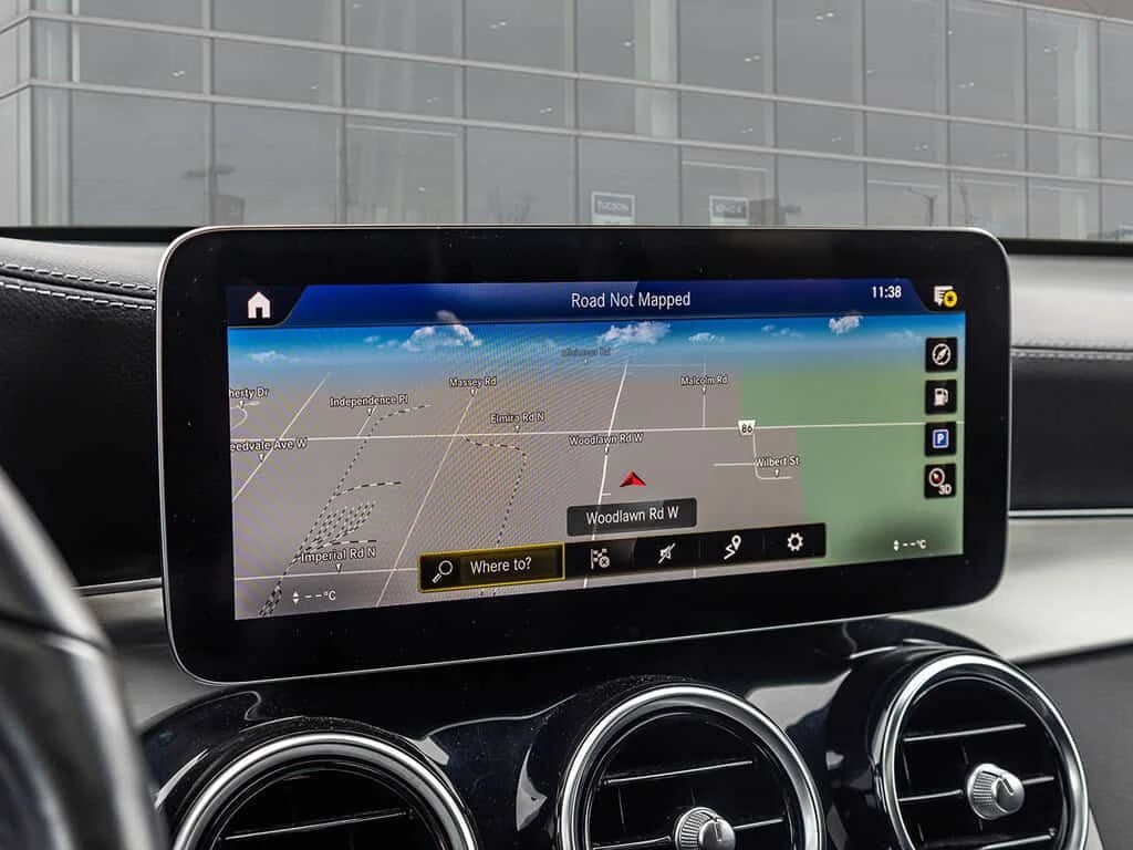 Mercedes-Benz GLC * 300 4Matic Coupe | Burmester Audio | Navi | Load, снимка 11 - Автомобили и джипове - 53866489