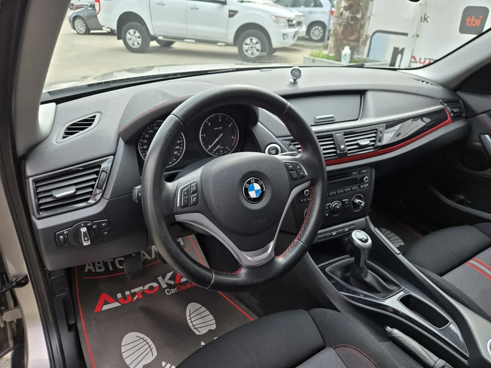 BMW X1 2.0D-116кс= 6СКОРОСТИ= SPORT LINE= FACE, снимка 8 - Автомобили и джипове - 53865696
