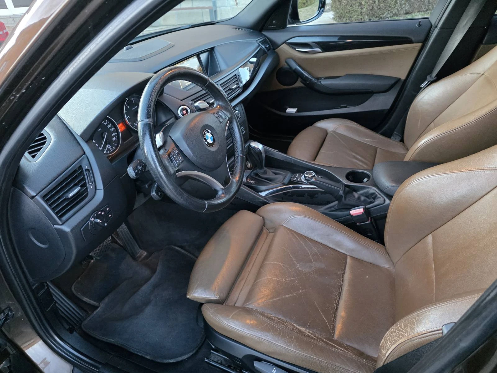 BMW X1, снимка 8 - Автомобили и джипове - 53869830