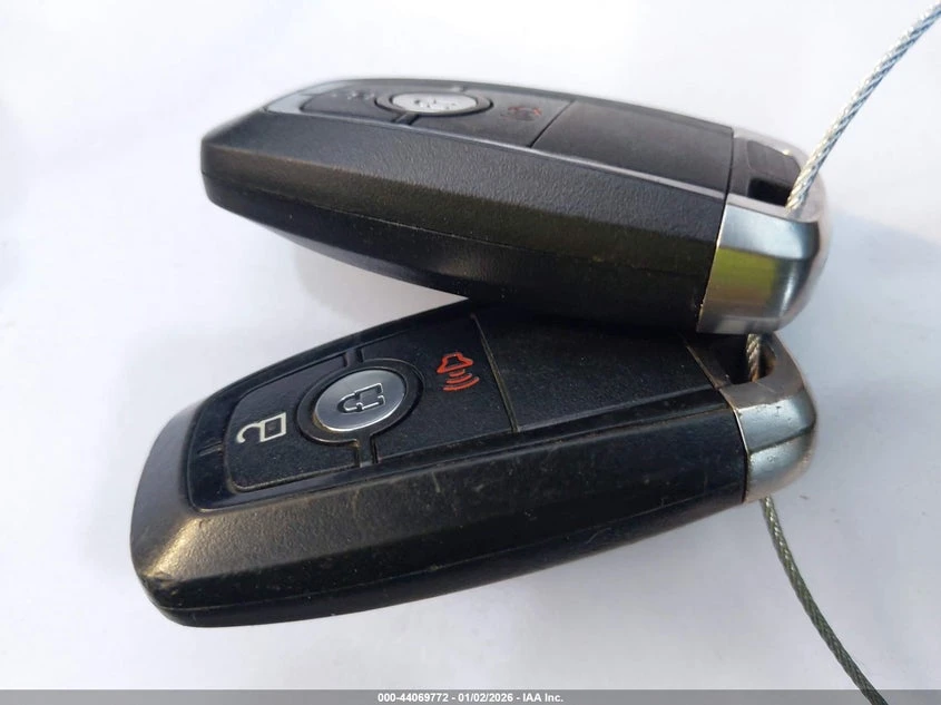 Ford Escape 1.5l Se, снимка 11 - Автомобили и джипове - 53923844