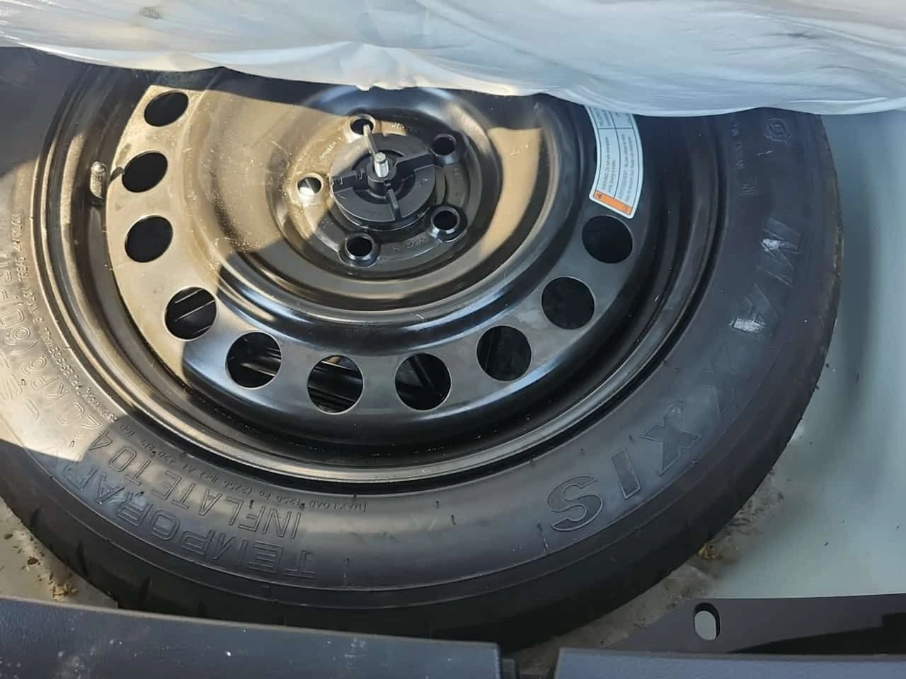 Ford Explorer St * KEYLESS * ОБДУХВАНЕ * ПАНОРАМА * 360 , снимка 16 - Автомобили и джипове - 54279775