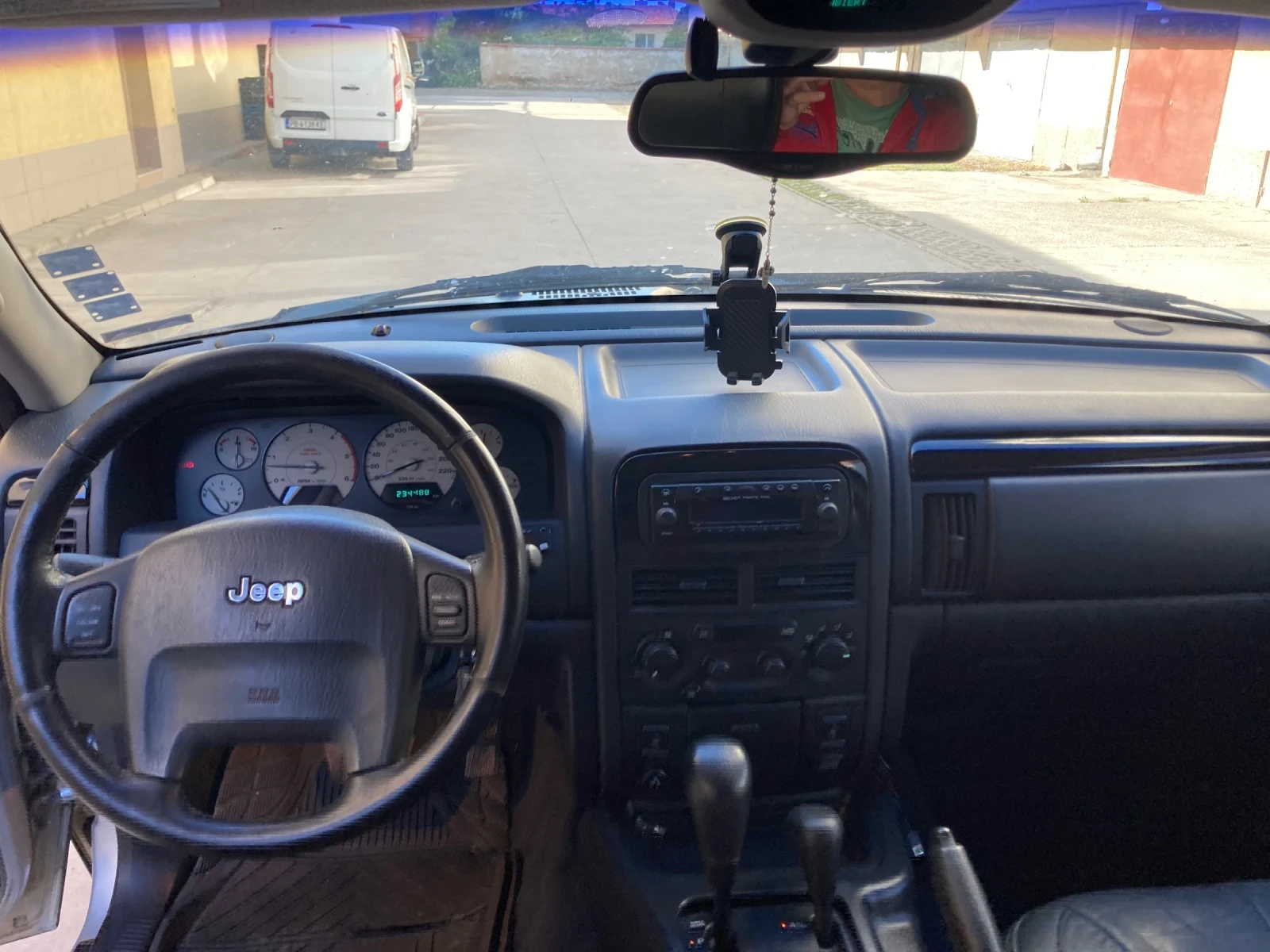 Jeep Grand cherokee 2.7 cdi, снимка 9 - Автомобили и джипове - 54555622