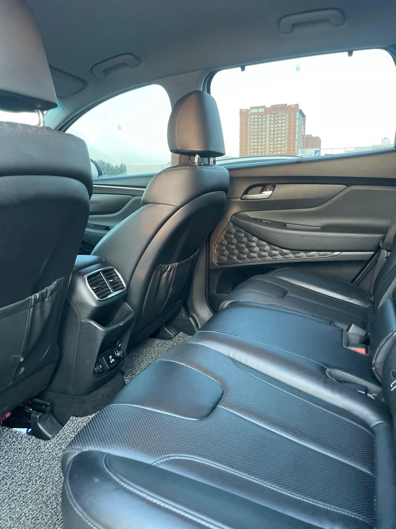 Hyundai Santa fe ������� ���� �� ���� �����  | Mobile.bg � ����������� 12