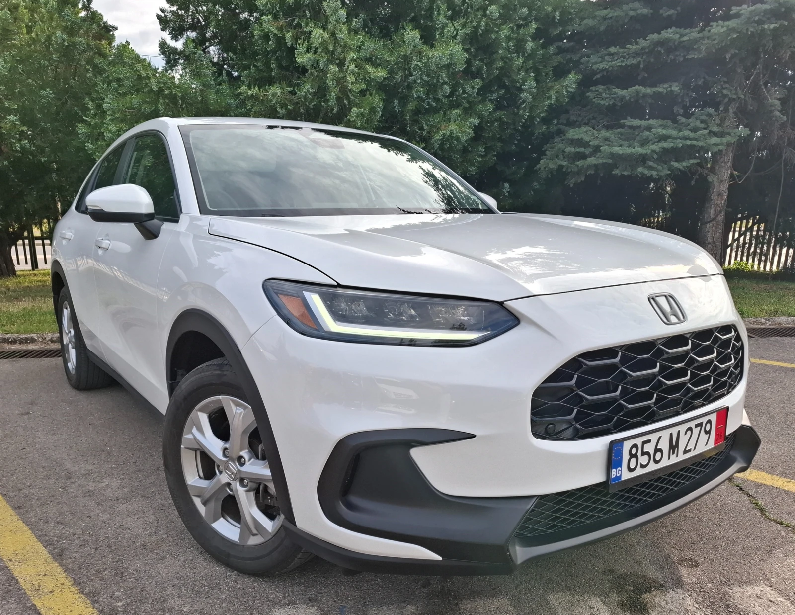 Honda Hr-v 2.0i 2WD, снимка 2 - Автомобили и джипове - 54923066